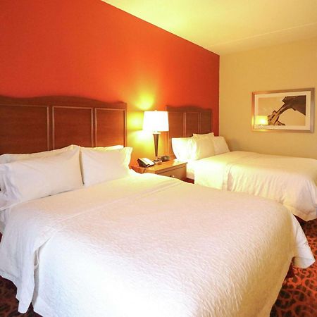 Hampton Inn Columbus-South Grove City Exterior photo
