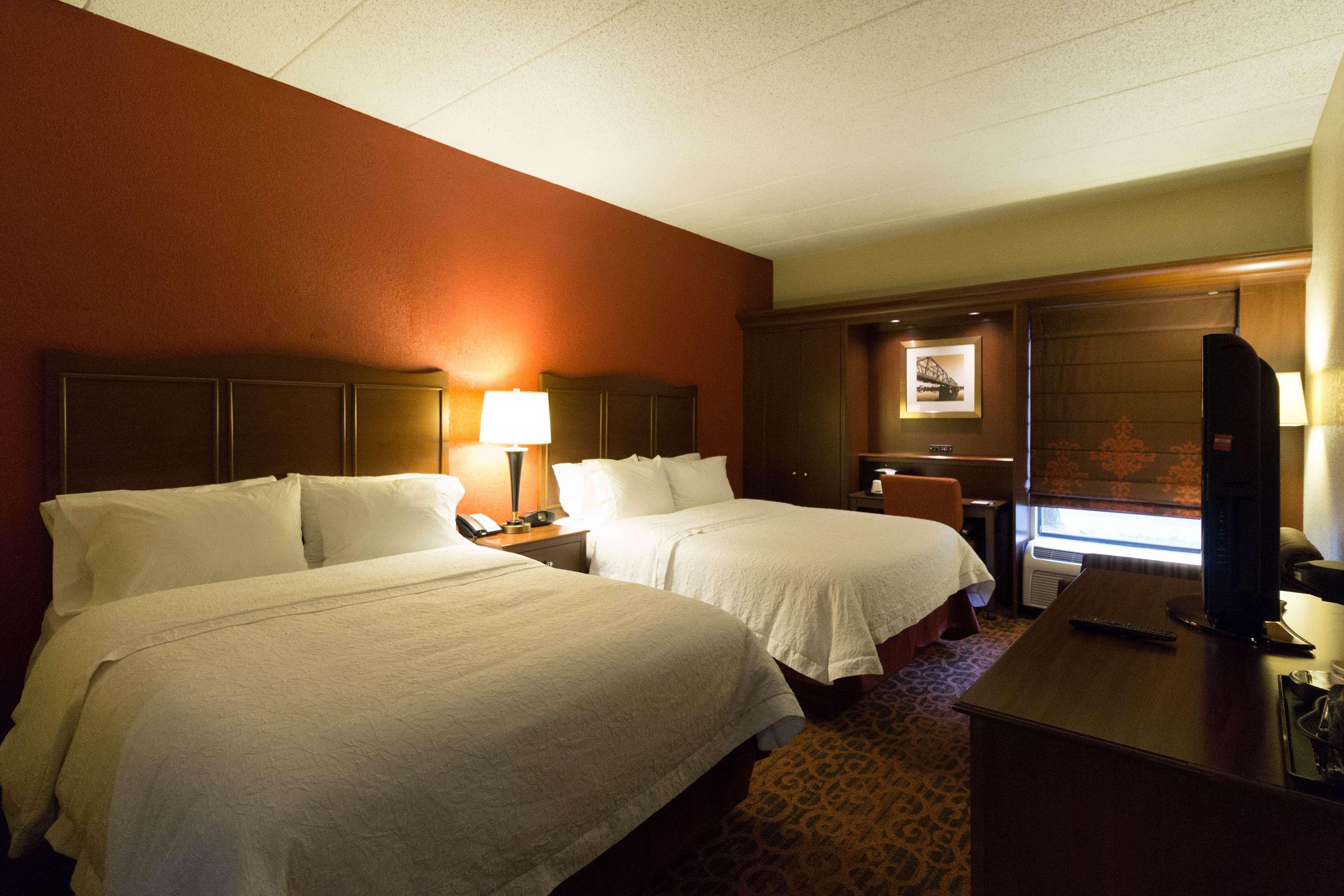 Hampton Inn Columbus-South Grove City Exterior photo