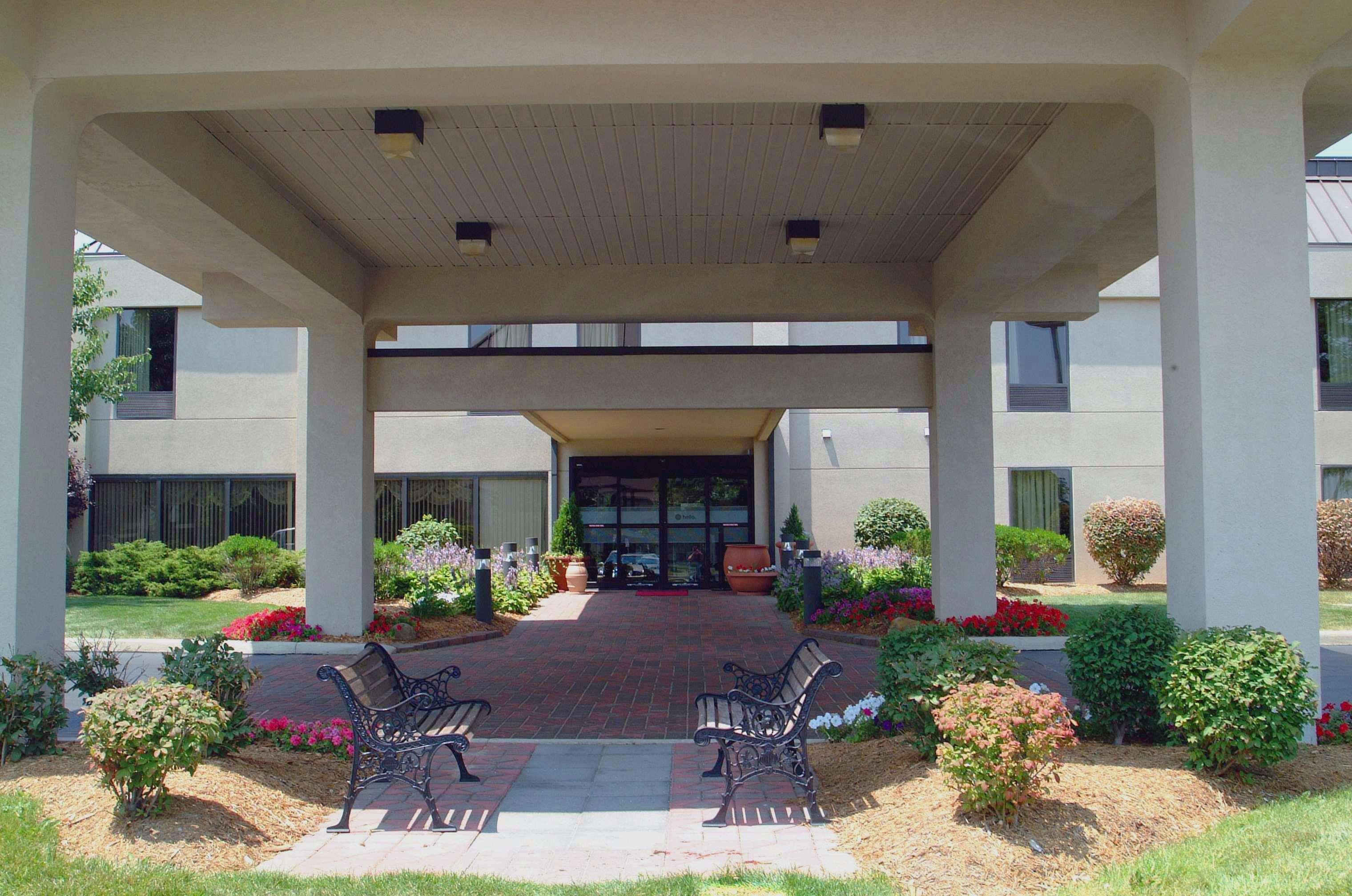 Hampton Inn Columbus-South Grove City Exterior photo