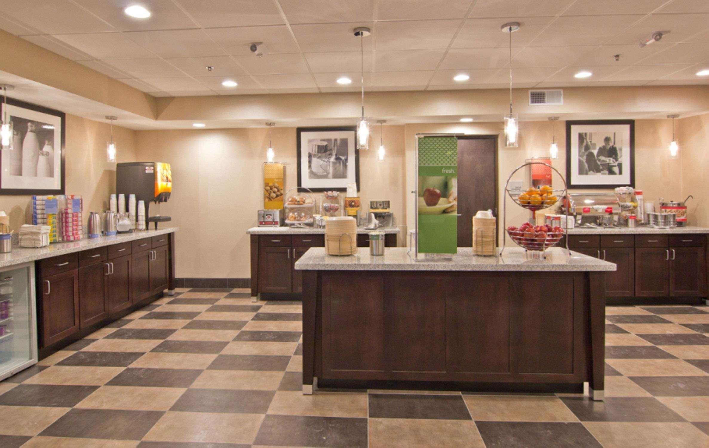 Hampton Inn Columbus-South Grove City Exterior photo