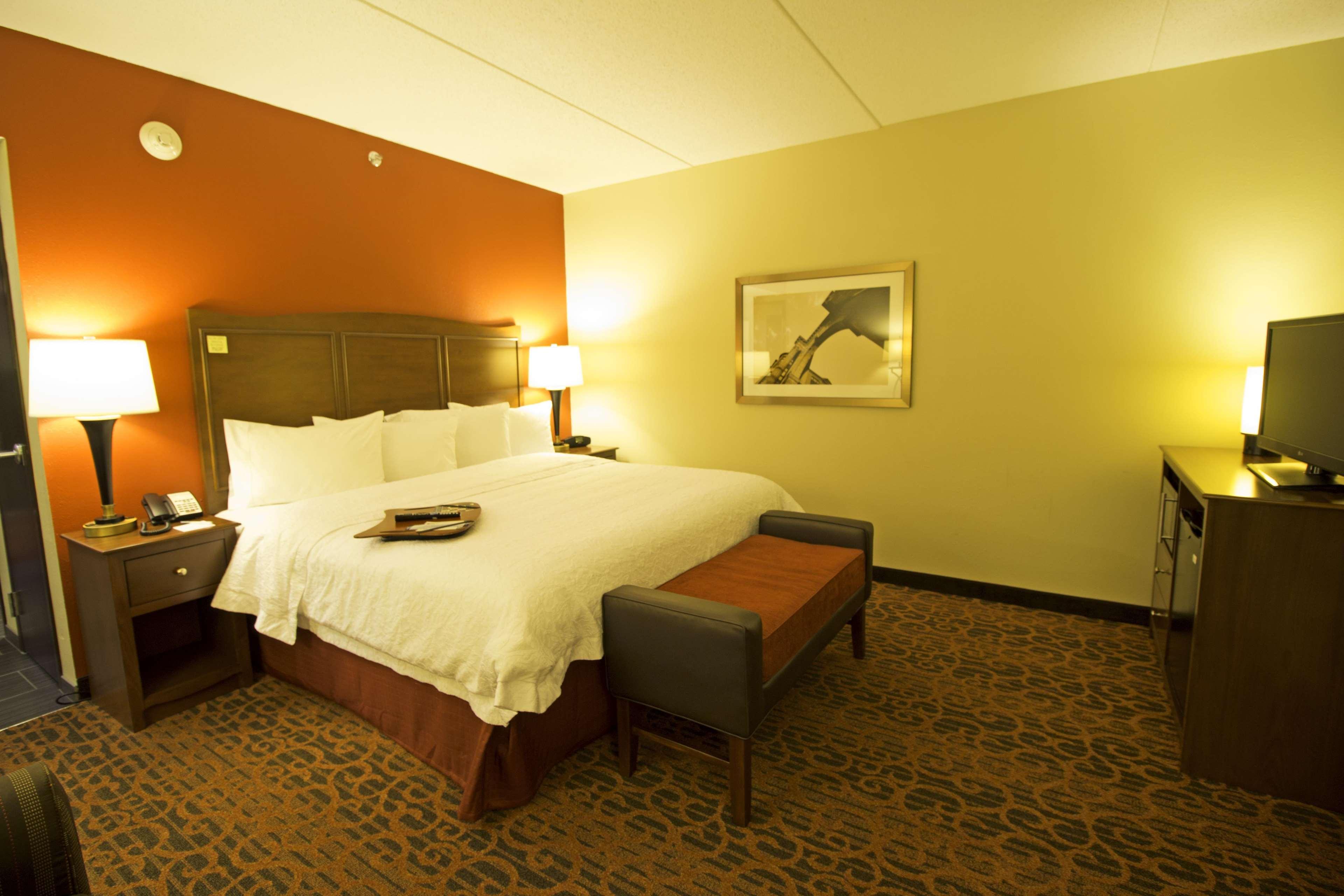 Hampton Inn Columbus-South Grove City Exterior photo