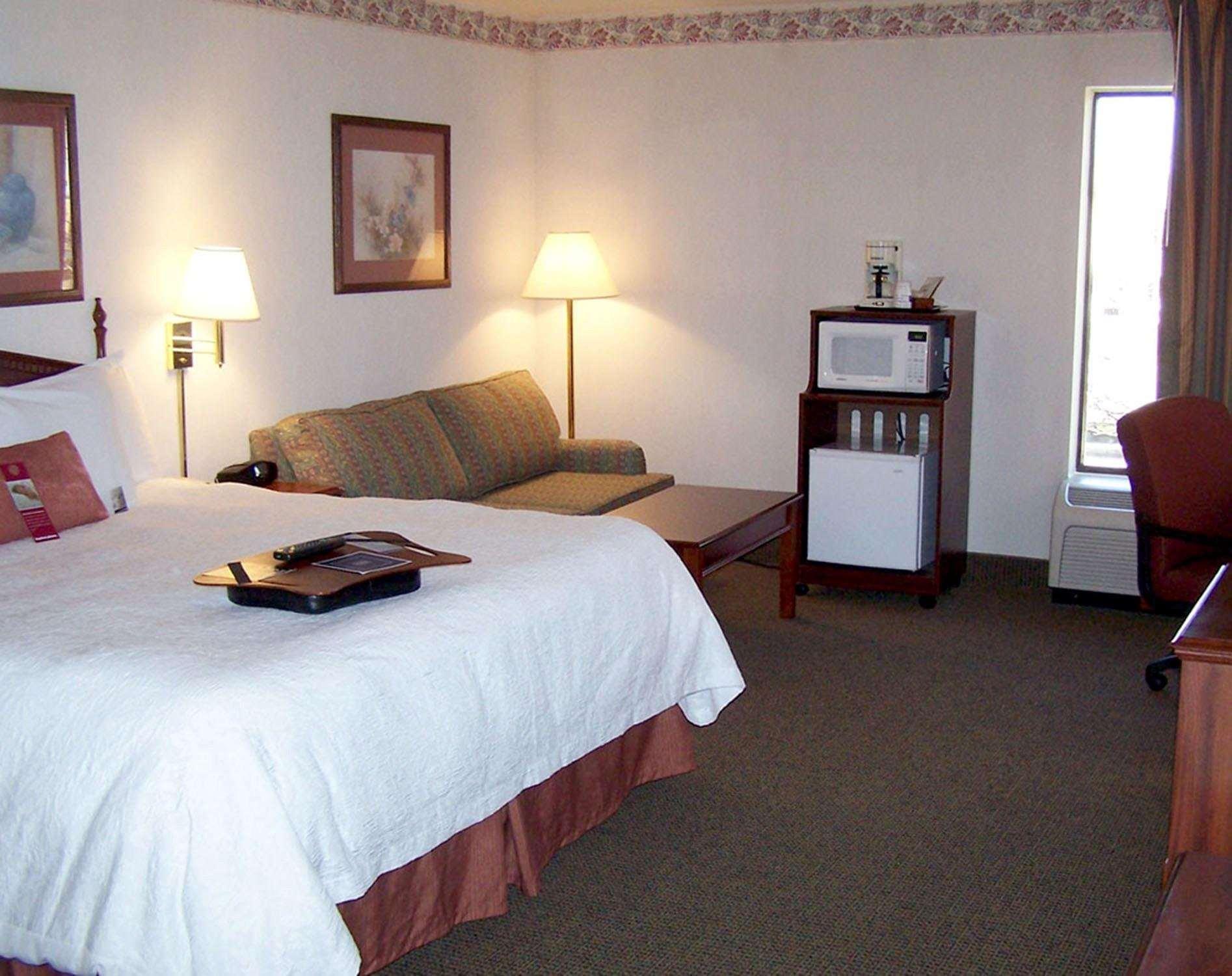 Hampton Inn Columbus-South Grove City Exterior photo