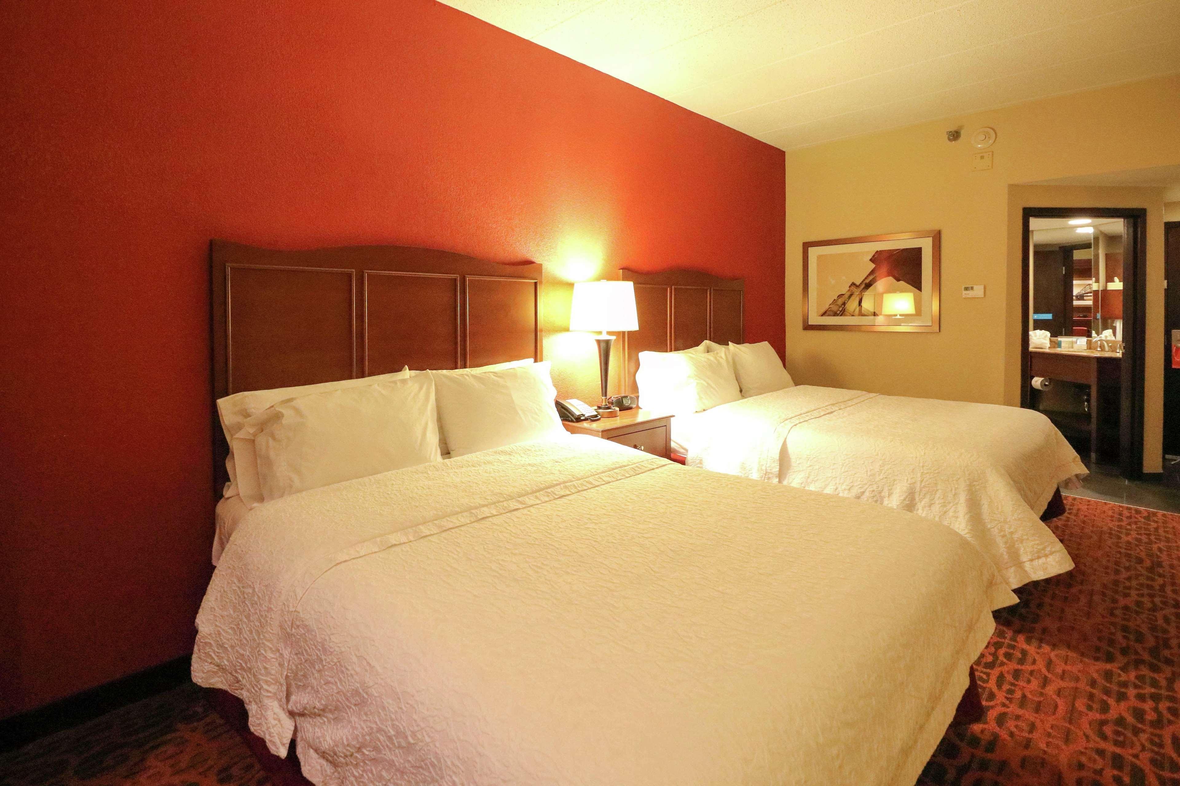 Hampton Inn Columbus-South Grove City Exterior photo
