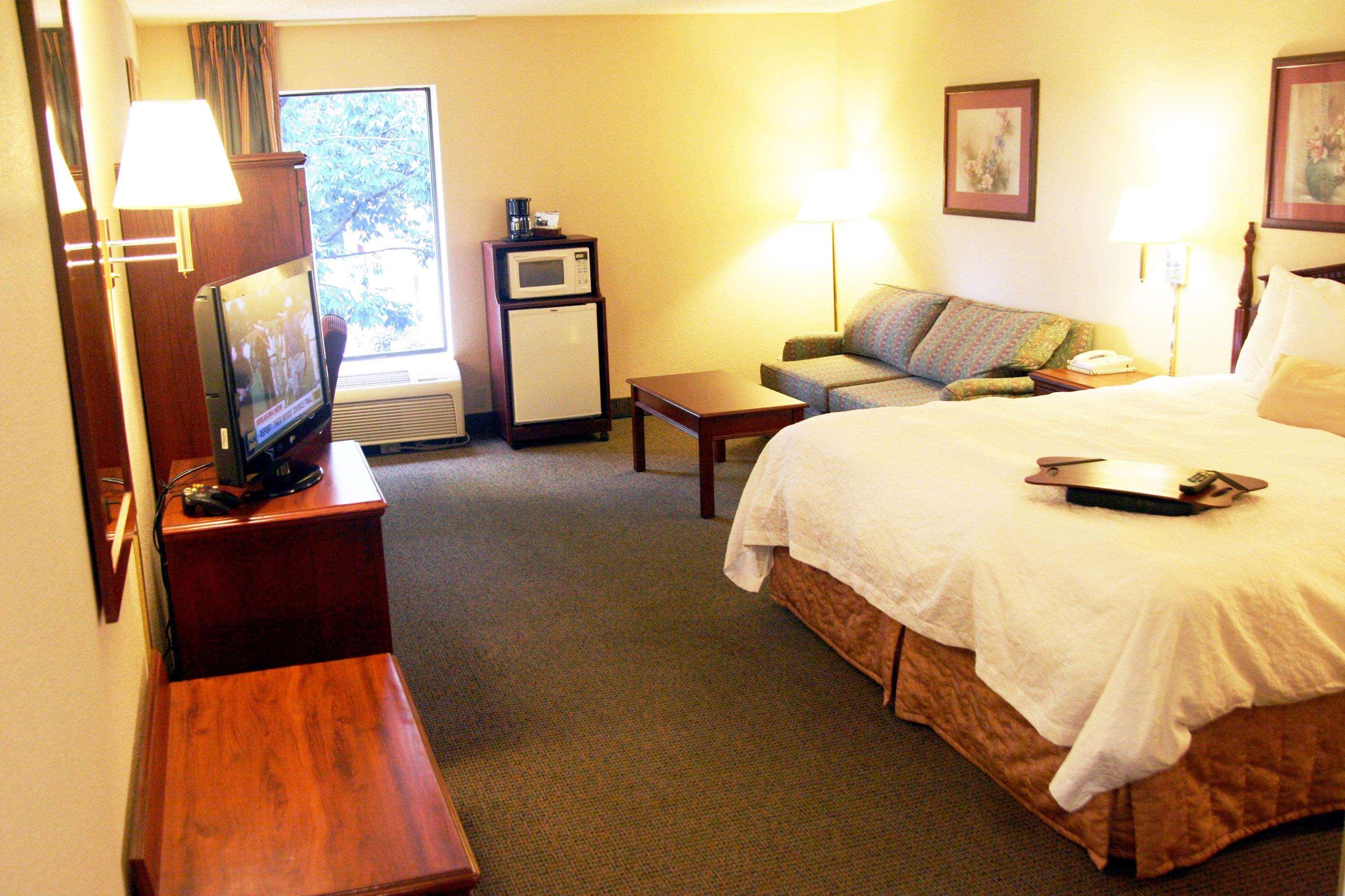 Hampton Inn Columbus-South Grove City Room photo