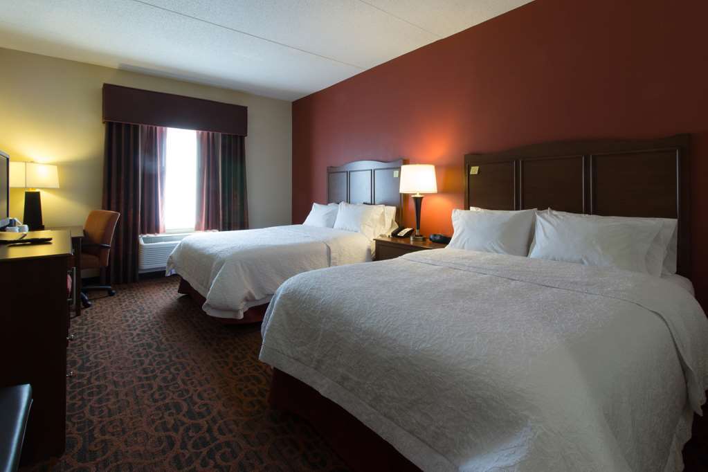 Hampton Inn Columbus-South Grove City Room photo